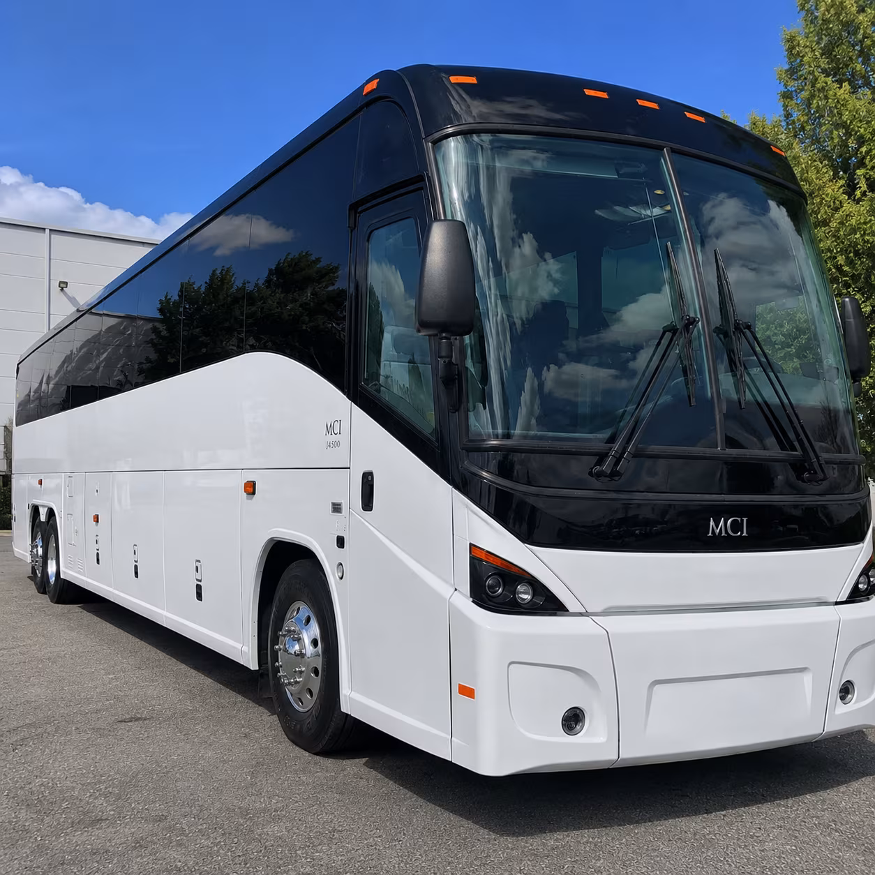 charter buses to denny sanford premier center shows