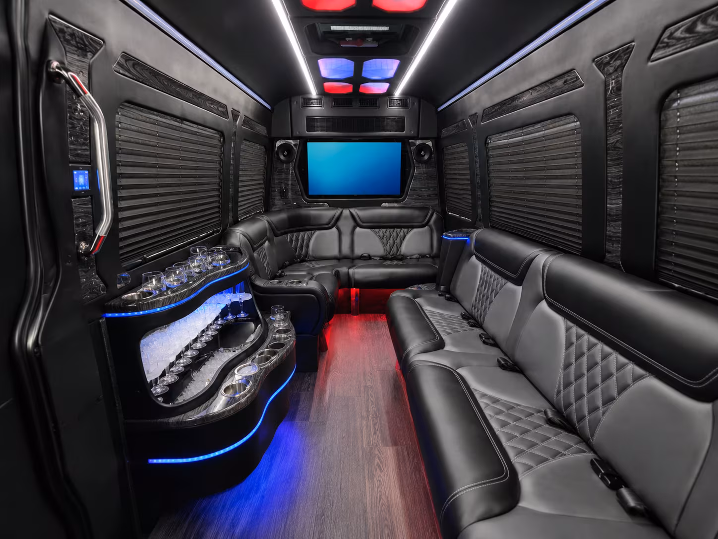 corporate and convention buses that move your team without the headache