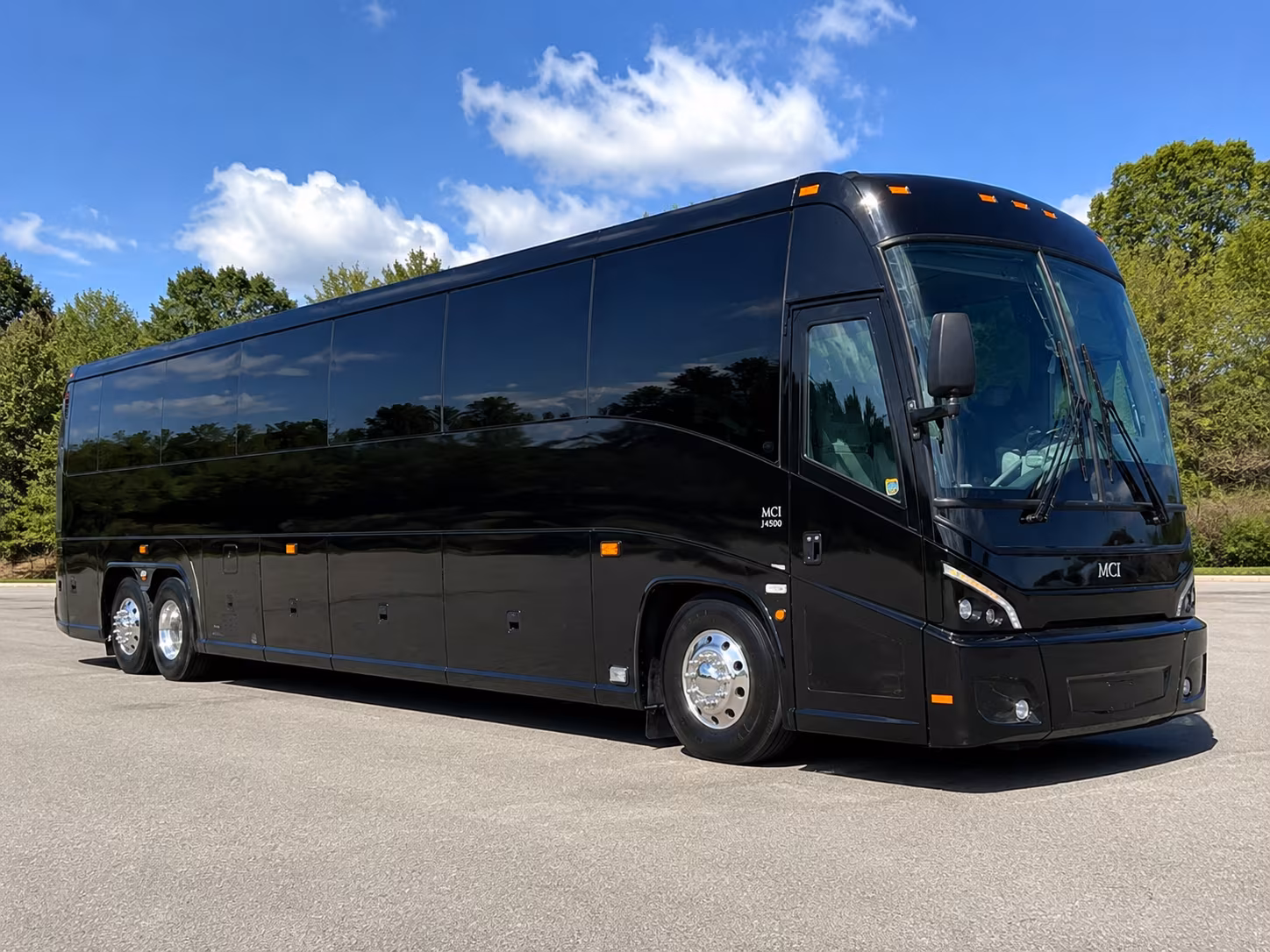 long distance charter buses from sioux falls to ellsworth air force base and pierre
