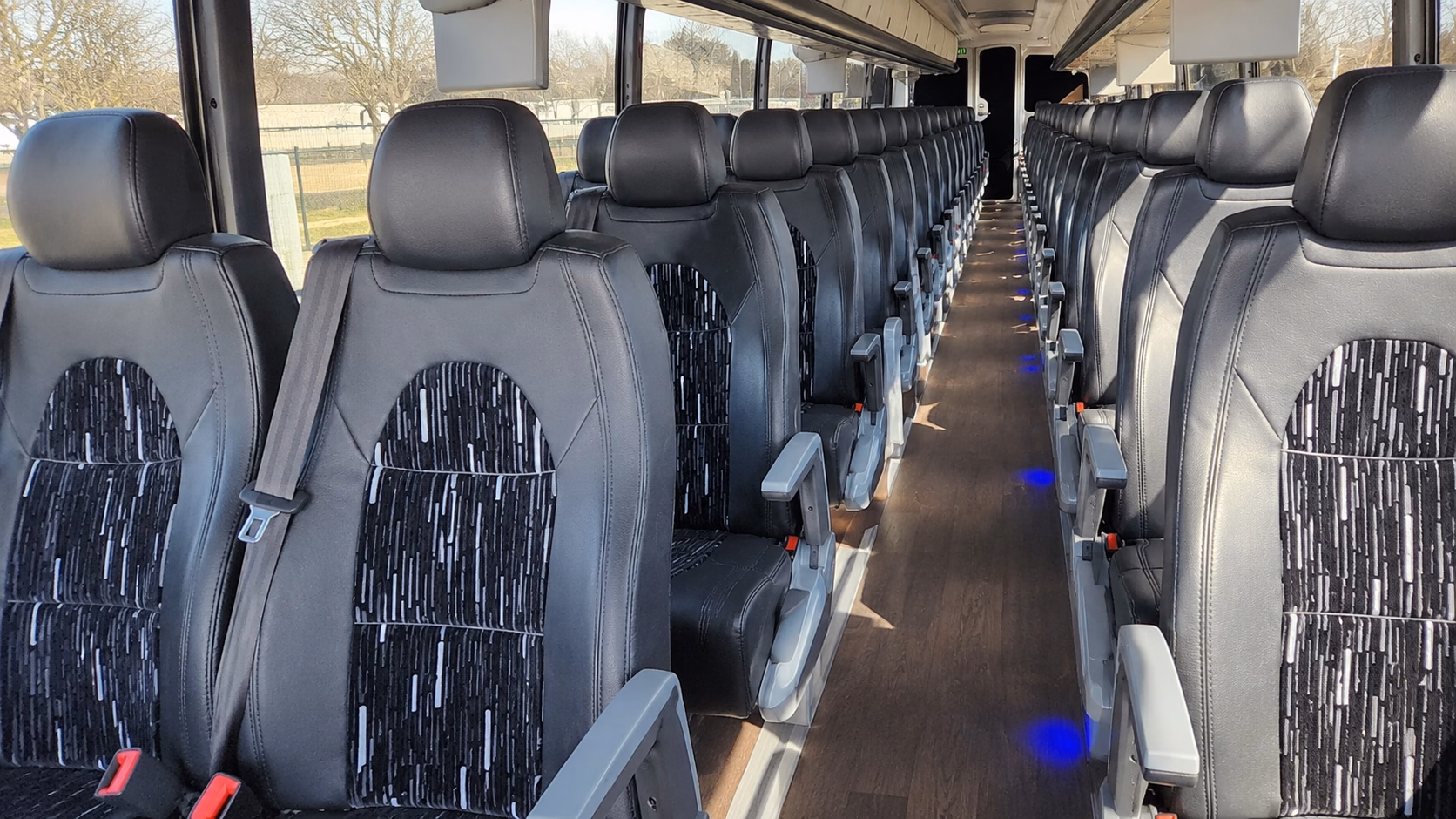 sioux falls charter bus hero 2