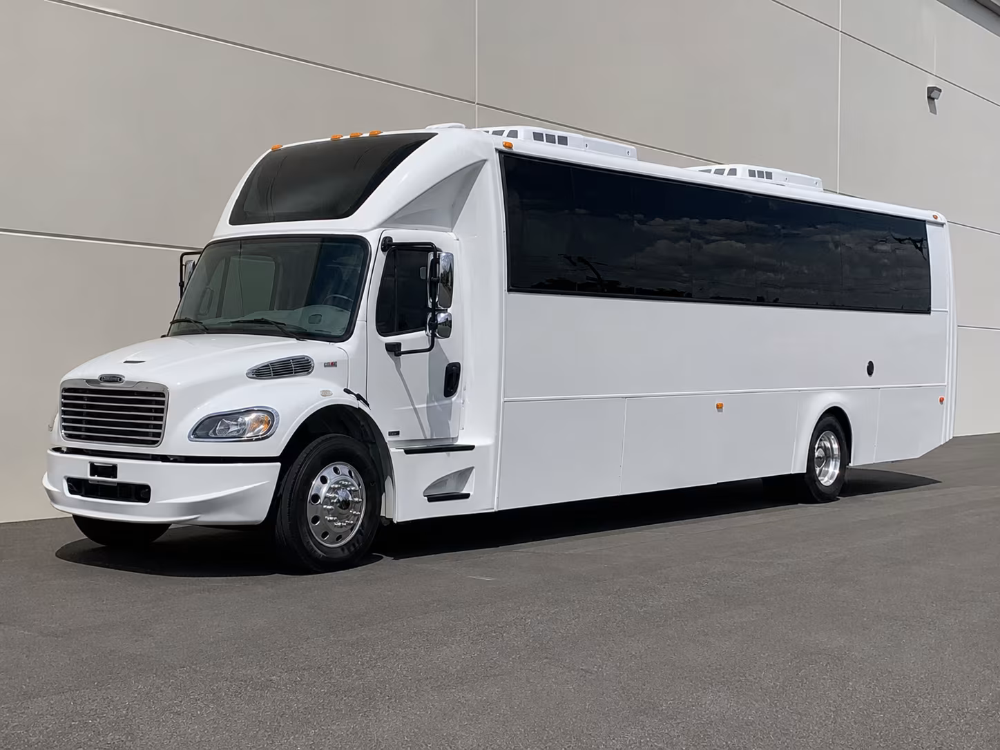 sioux falls holiday party bus rental