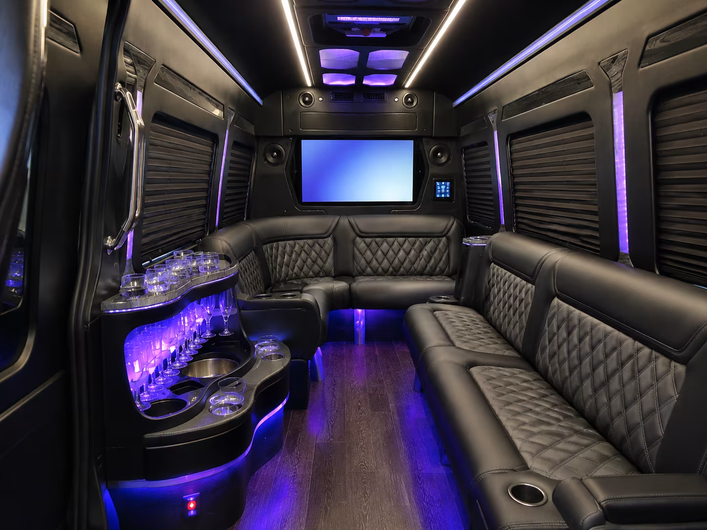 sioux falls prom bus rentals that handle the downtown parking problem